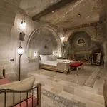 Hotel Hera Cave 4*