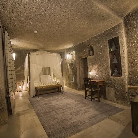 Hera Cave Отель 4*