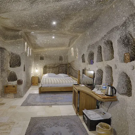 Hera Cave Hotel