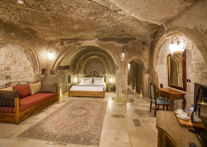 Hera Cave Hotel