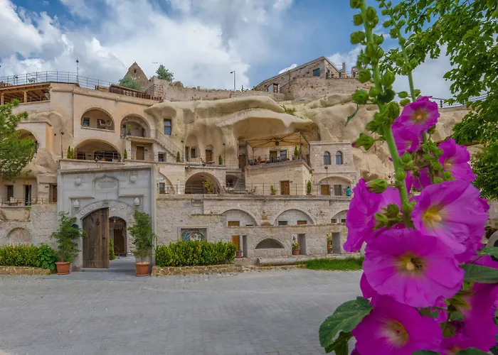 Hera Cave Hotel